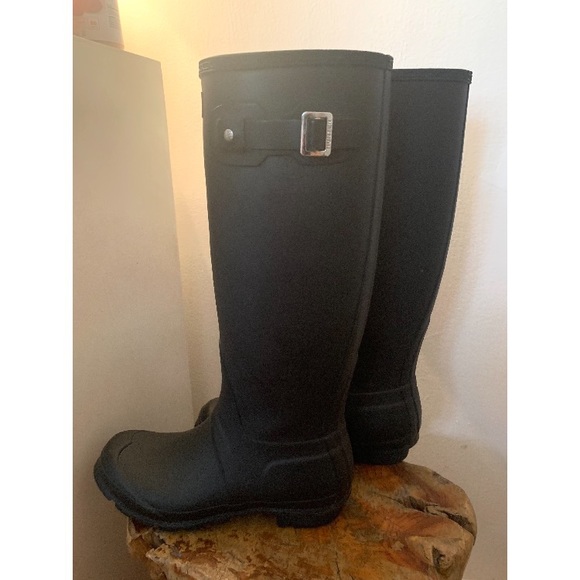 Matte Hunter boots* great condition sz.7 - Picture 4 of 7